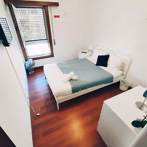 https://theorynomad-rooms-al-lisboa.hotels-lisbon-portugal.com